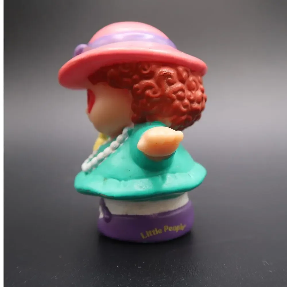 Fisher Price Little People Maggie Ready For Tea Replacement Pink Hat Glasses